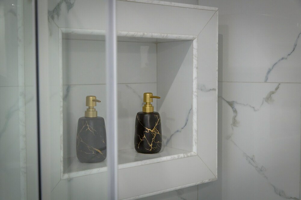 Фото Lush Emerald apt in the heart of Athens