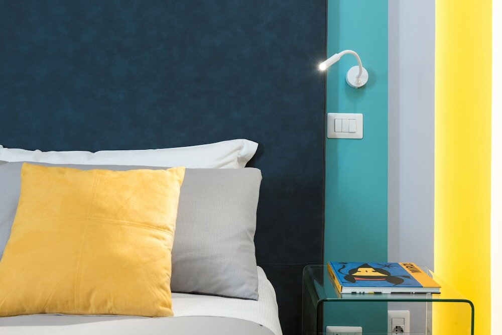 Фото Circle In The Square