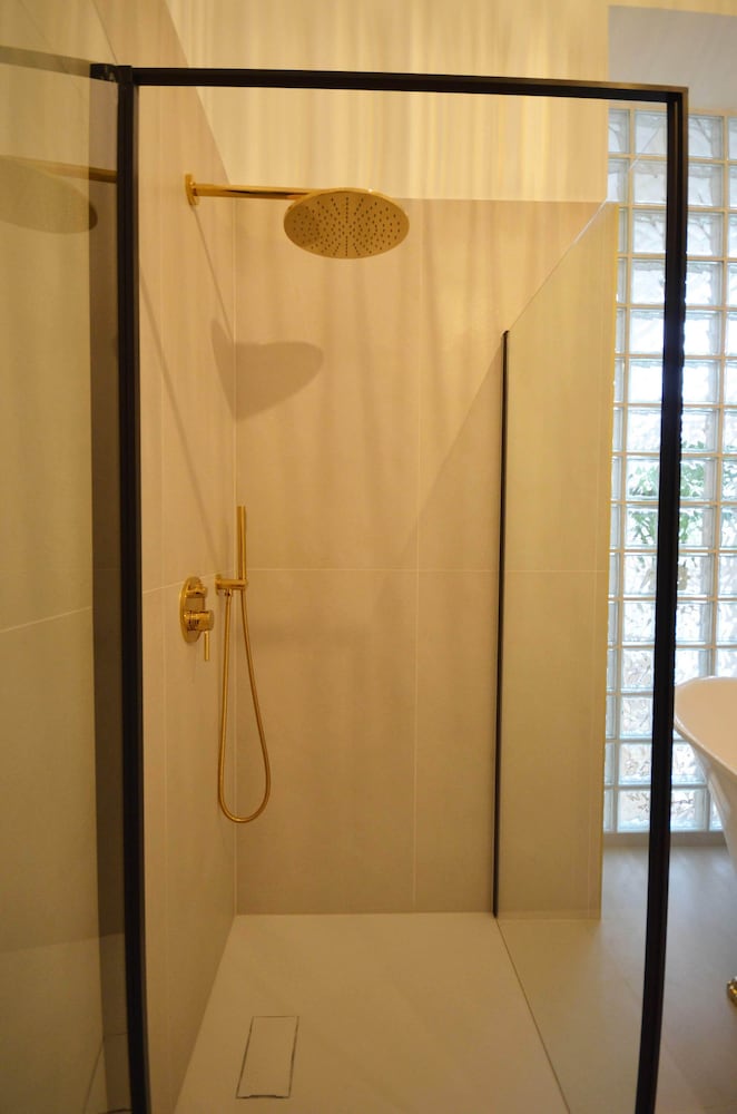 Фото Belvedere Embassy Residence