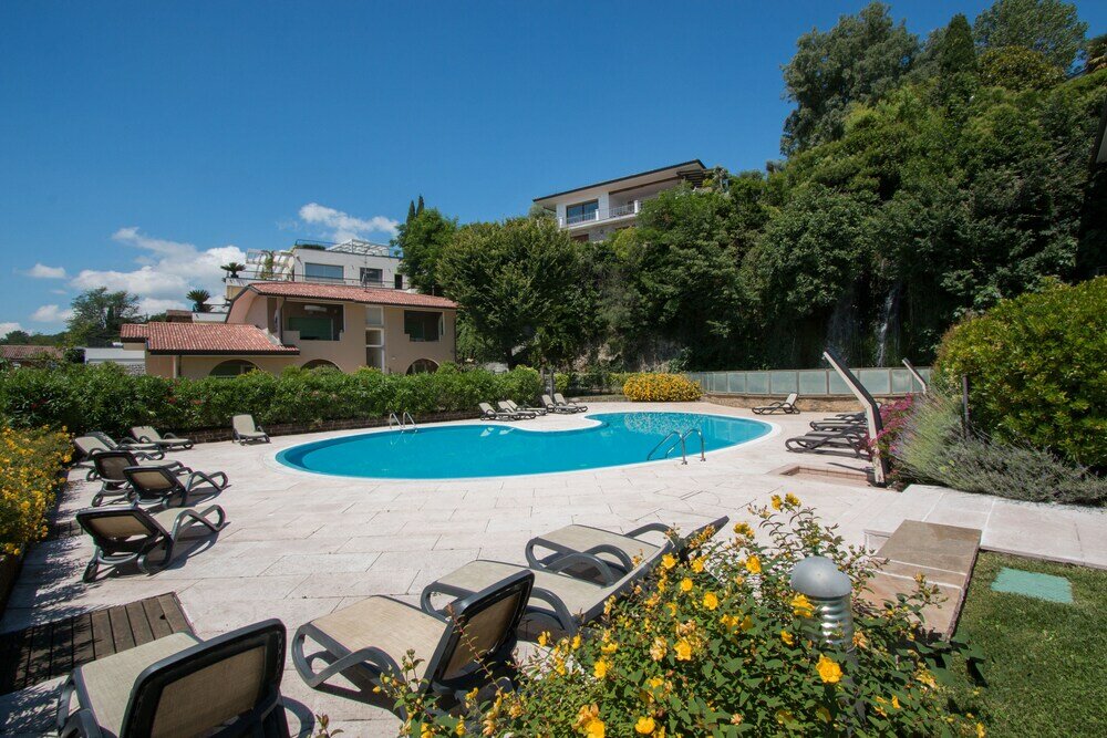 Фото La Cascata Apartments by Wonderful Italy