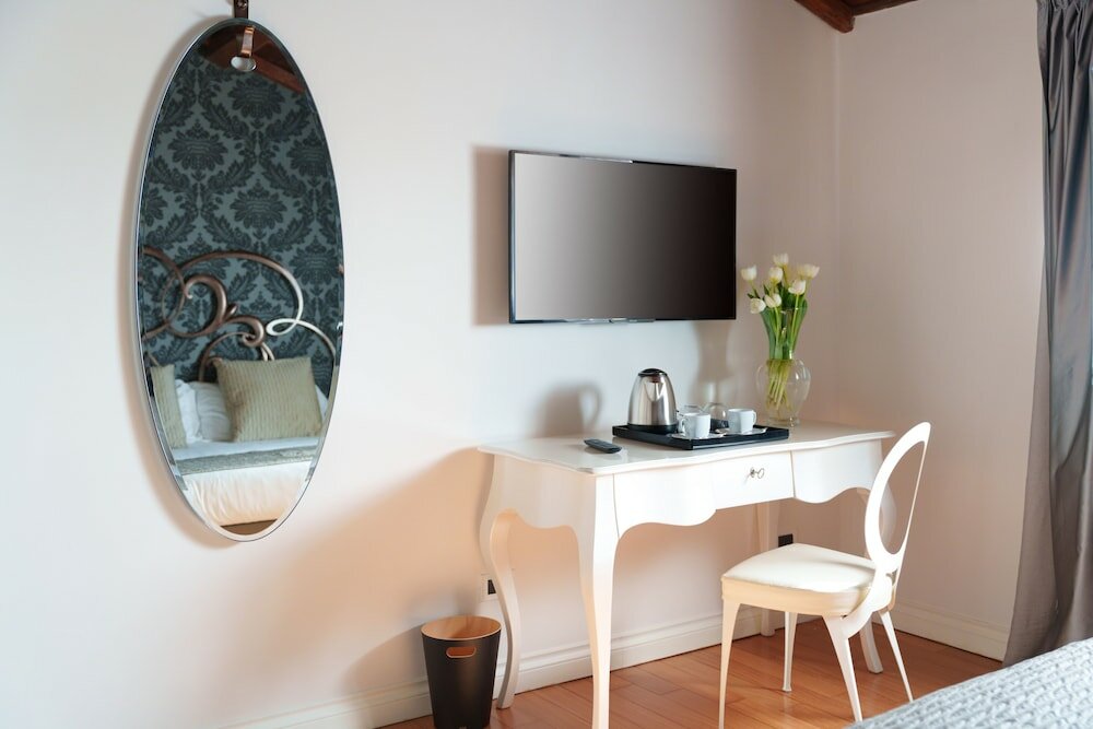 Фото The Place 217