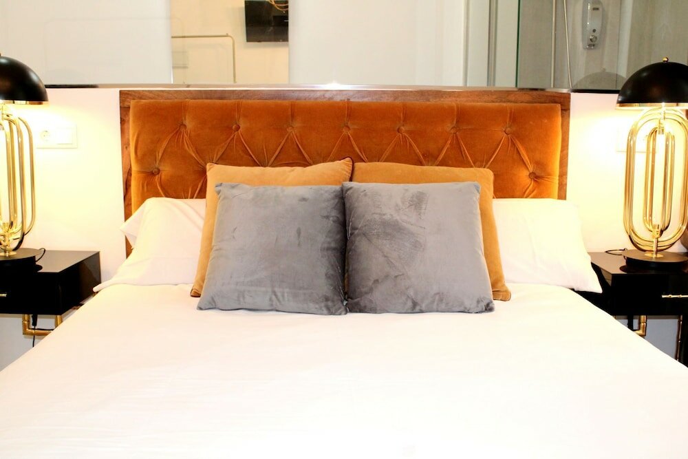 Фото Hostal Roomsole