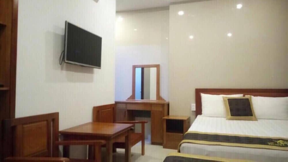 Фото Dubai Hotel