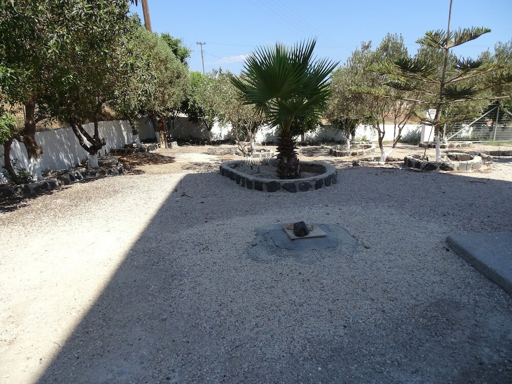 Фото Monolithos Villa