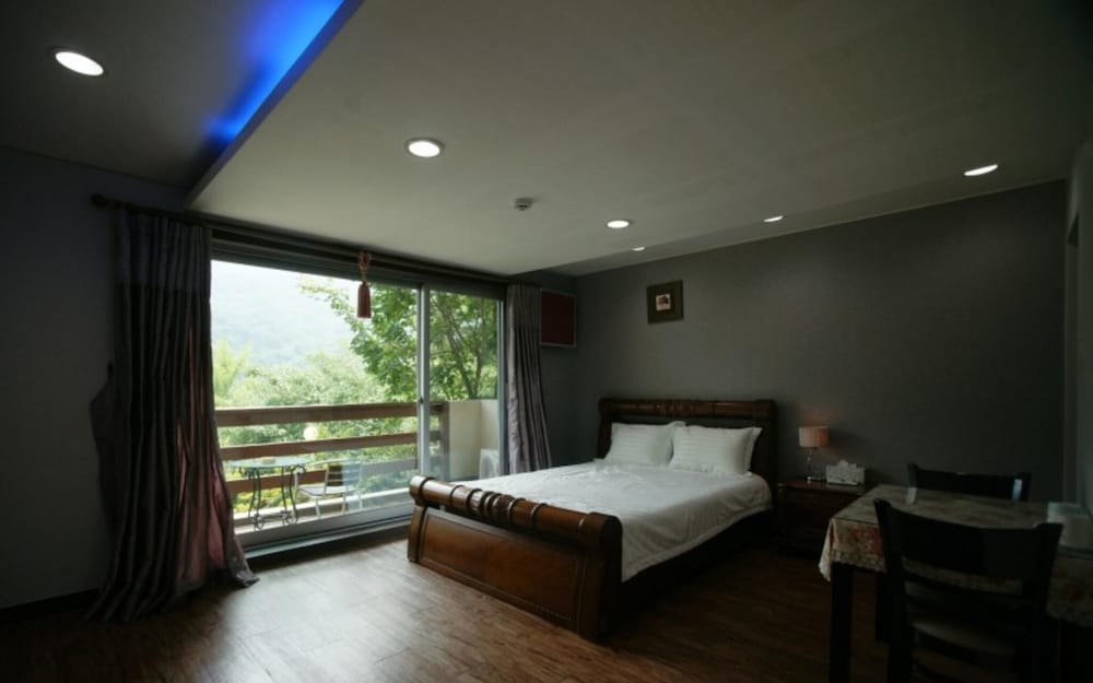 Фото Yangyang Denver House Pension