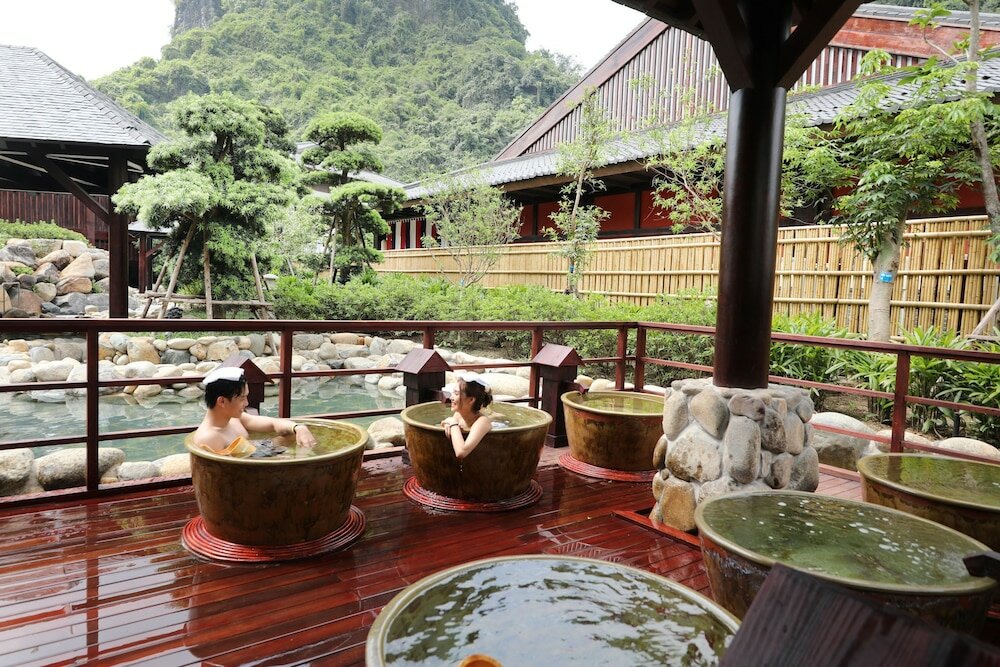Фото Yoko Onsen Quang Hanh