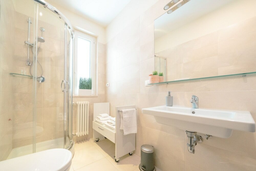 Фото Porta Maggiore Deluxe Center City Rooms