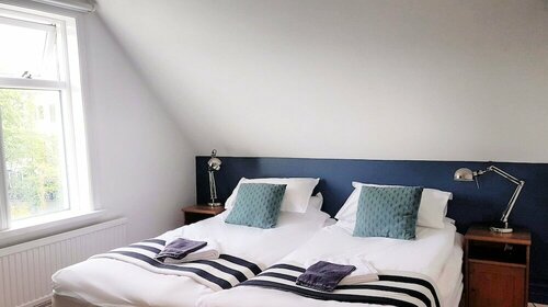 Гостиница Refurinn Reykjavik Guesthouse - Hostel в Рейкьявике