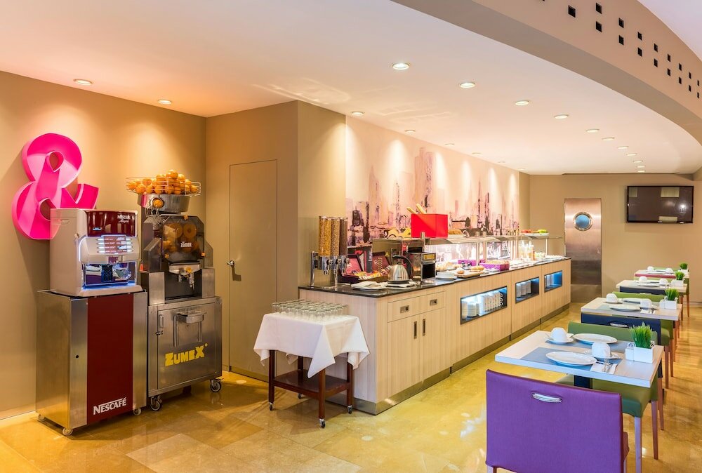 Фото Hotel Castellon Center Affiliated by Meliá