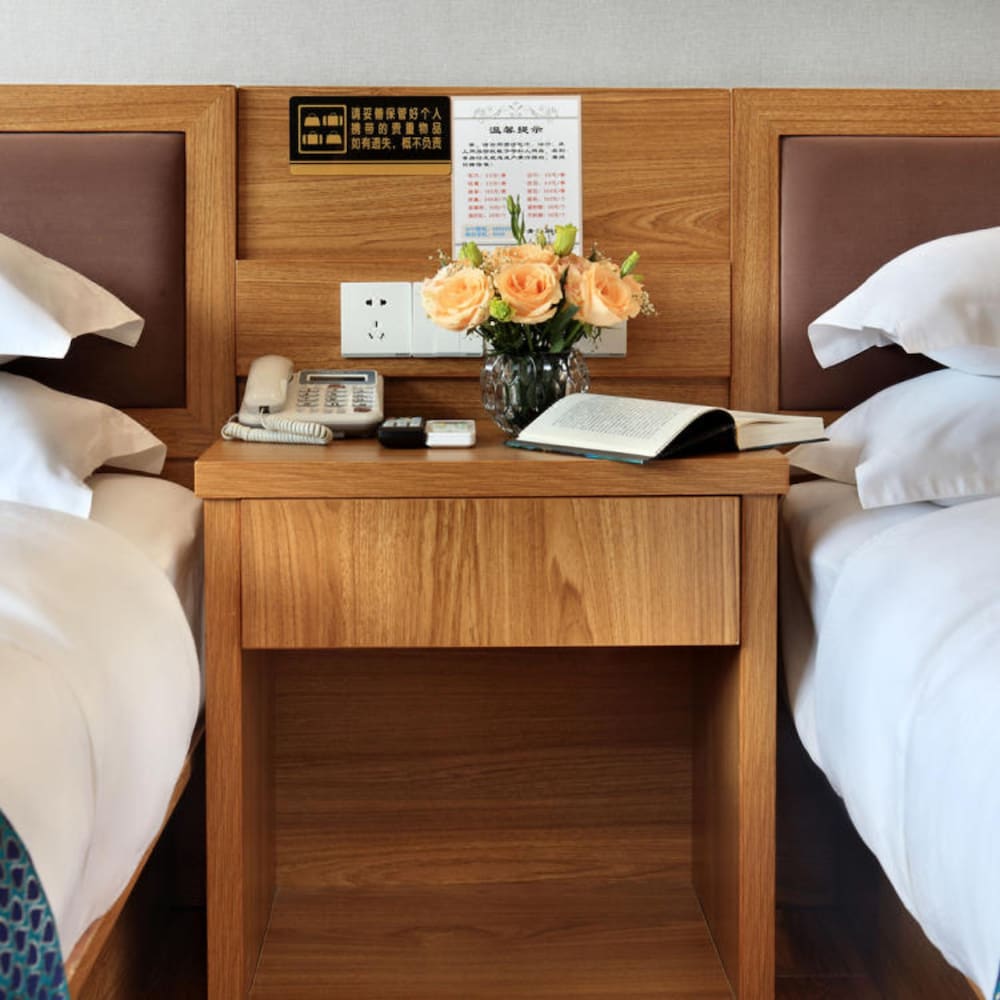 Фото Yangshuo Qingyunge Hotel