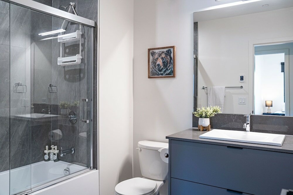 Фото Alpine Haven by Revelstoke Vacations