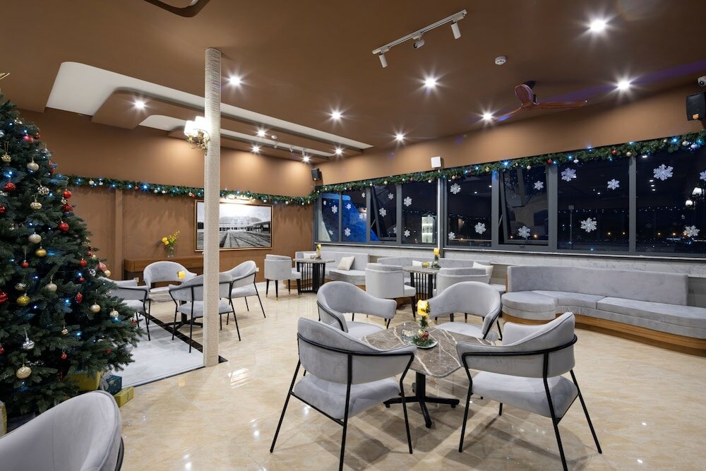 Фото Dalat Prince Hotel