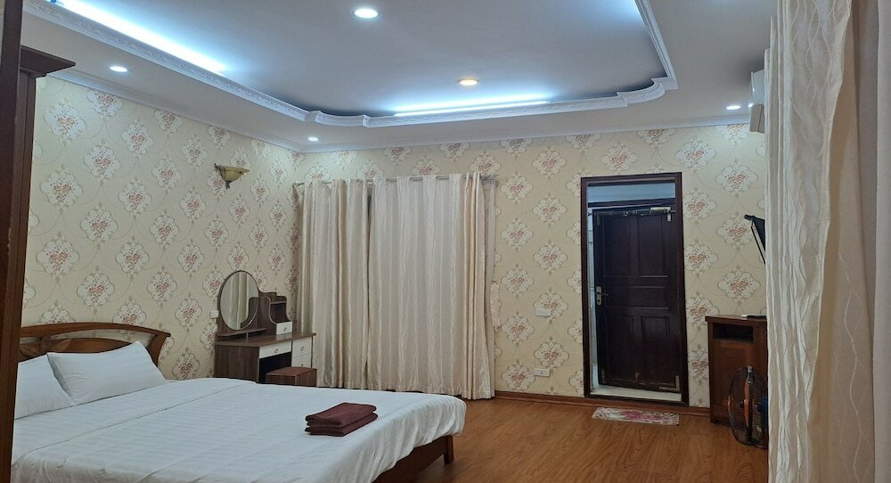 Фото T House Homestay