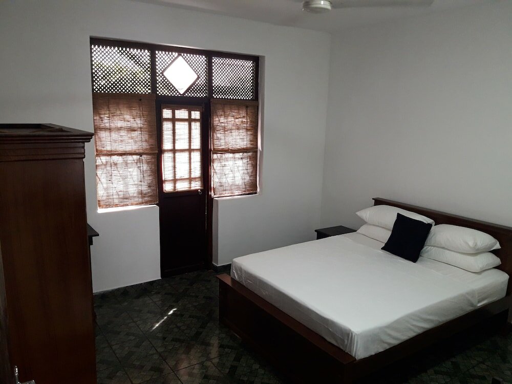 Фото Mrs Pepperpots