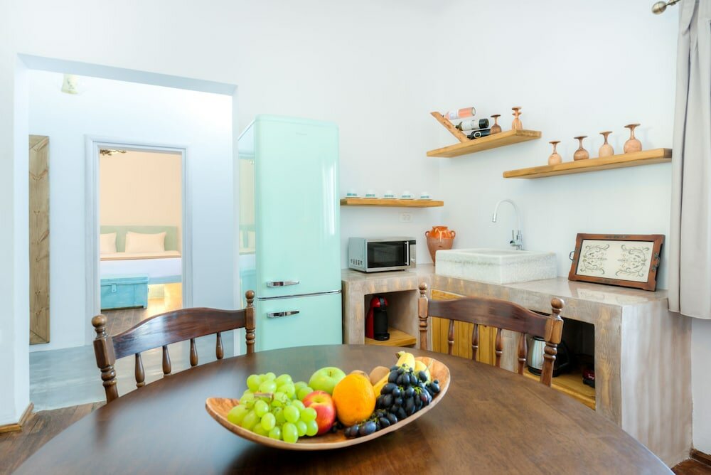 Фото Pasithea Luxury Suites