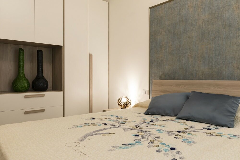 Фото NotaMi - West Milan Modern Apartment