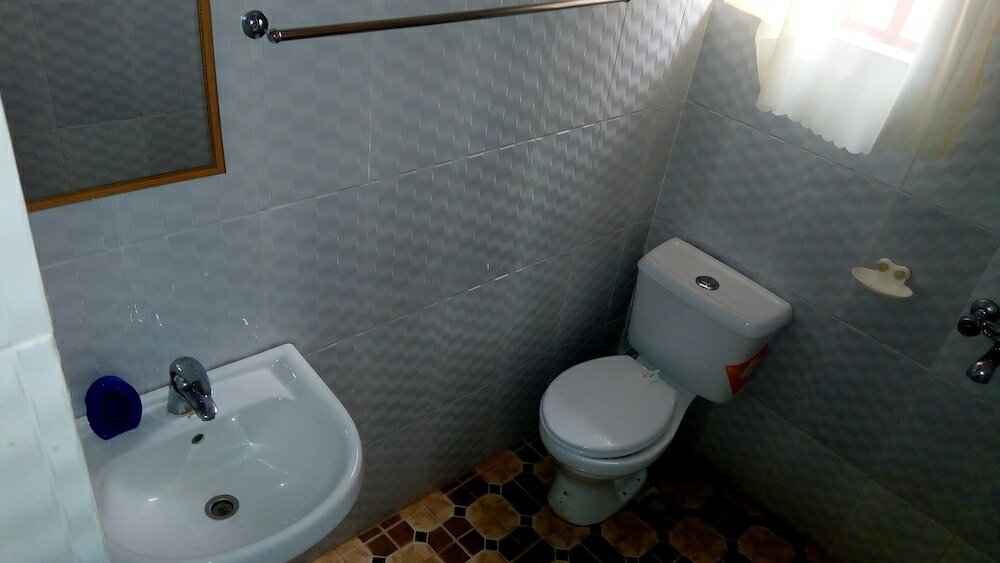 Фото Denposon Royal Hotel