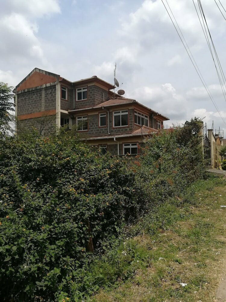 Hotel Nyayo homecourts, Nairobi, photo