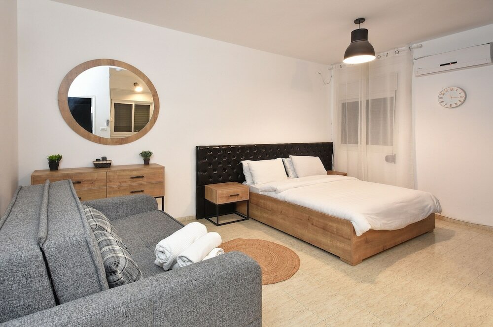 Фото Luxury Villa with heated pool in Zfat