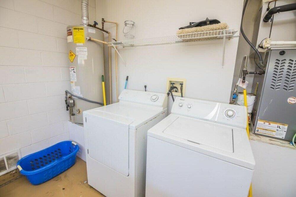 Фото Yvonne's Indian Point Vacation Home