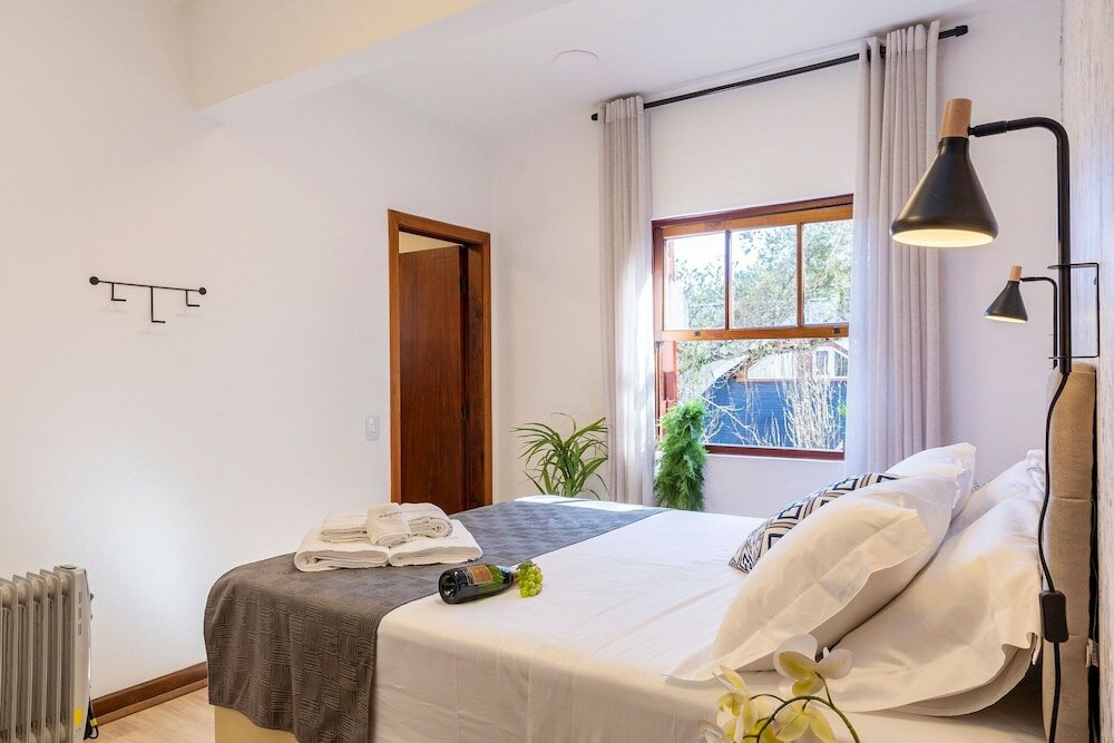 Фото 3 Quartos no Capivari com Lareira