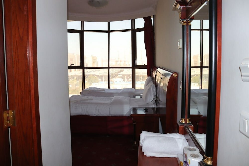 Фото Karam Taibah Almasi