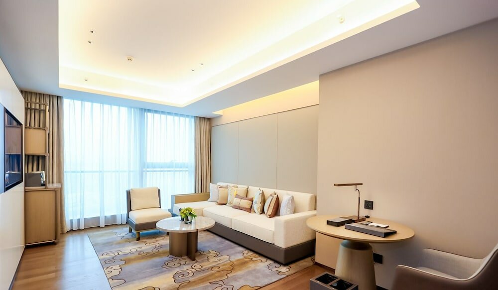 Фото Ln Dongfang Hotel Pazhou