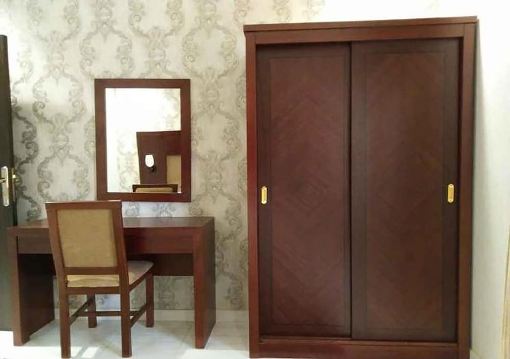 Фото El Ghobishi Hotel Suites