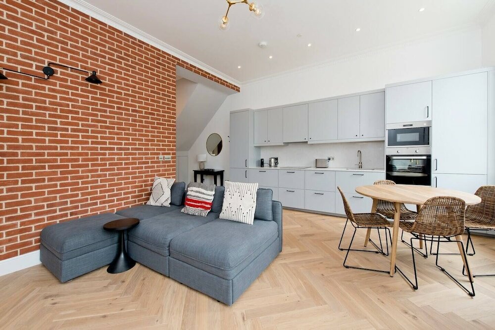 Фото Modern, Chic 1-bed in Notting Hill