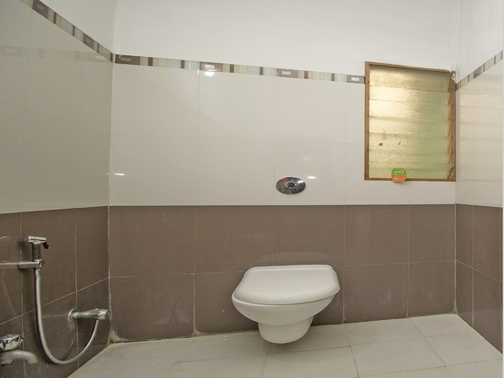 Фото Oyo 29736 Nandanik Palace