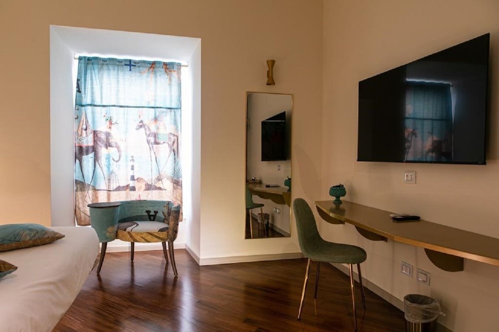 Фото Bhr Cavour 150