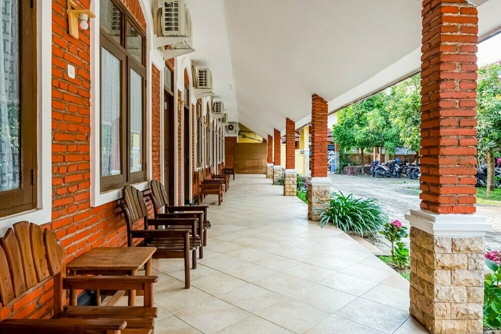 Hotel RedDoorz Syariah near Gor Ken Arok, Malang, photo