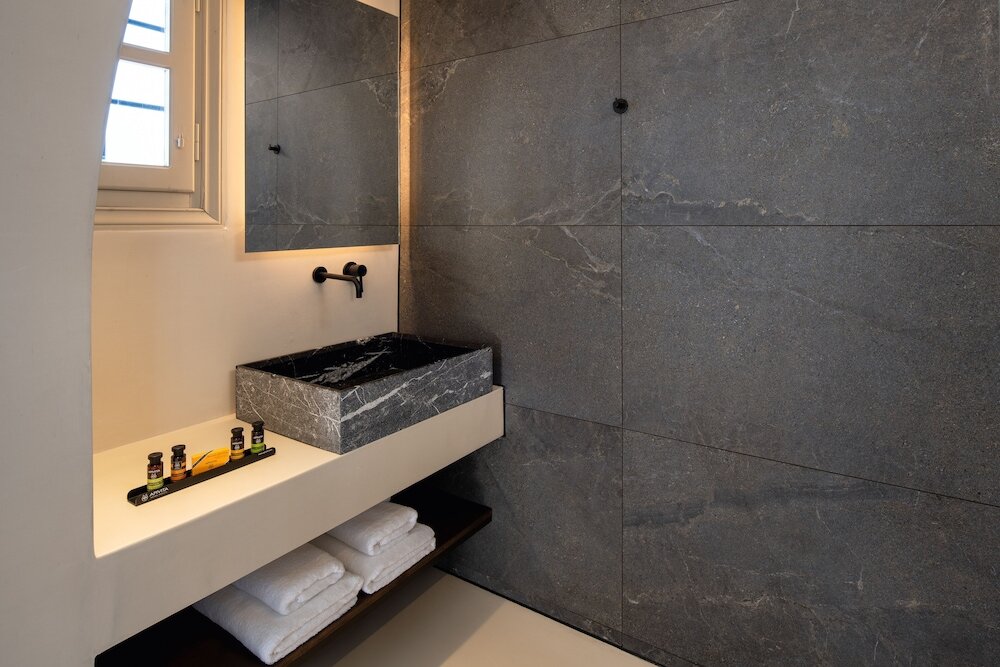 Фото Azanti Suites