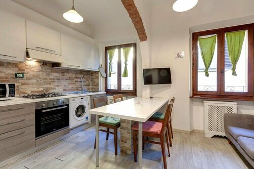 Апартаменты Corno 7 in Firenze With 2 Bedrooms and 1 Bathrooms во Флоренции