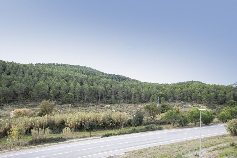 Фото Les Begues Apartments