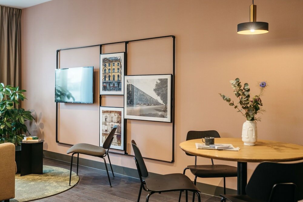 Фото Yays The Hague Willemspark