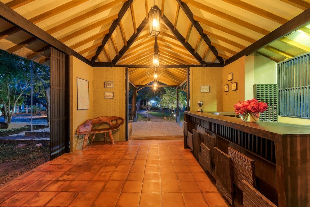 Фото Elephant Reach Yala