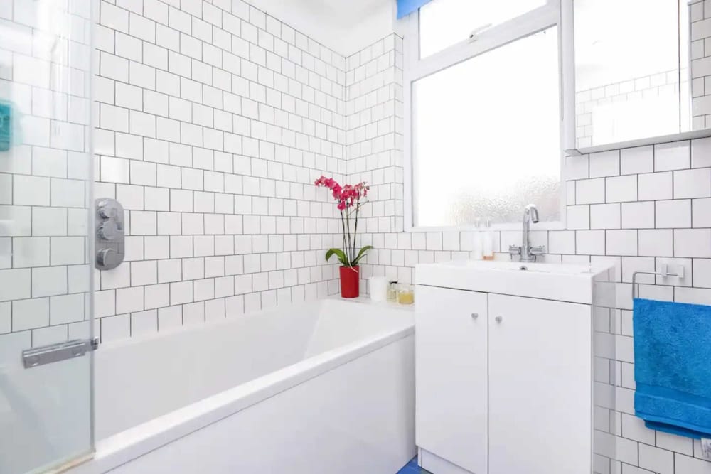 Фото Stylish & Quirky 1bd Flat - Tooting