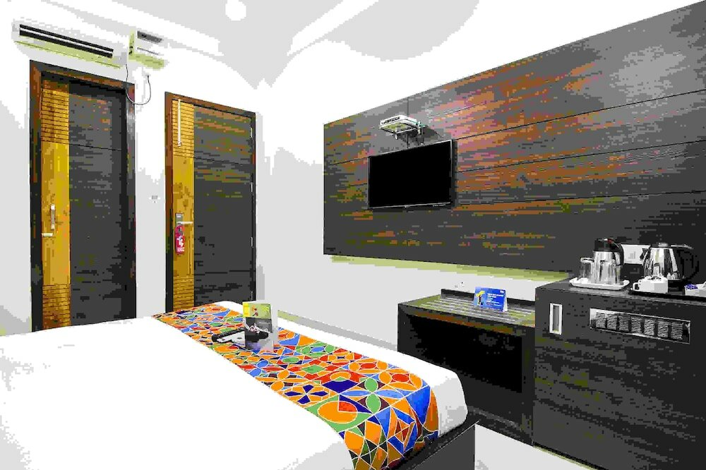 Фото FabHotel Kk Continental