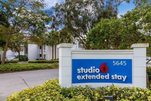 Гостиница Studio 6 Coral Springs, Fl - Fort Lauderdale в Корал Спрингс