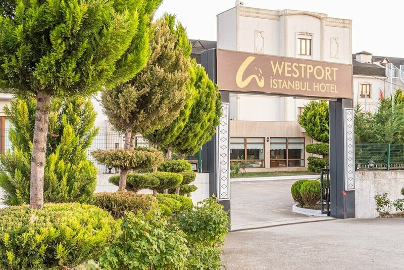 Гостиница Westport İstanbul Hotel в Силиври