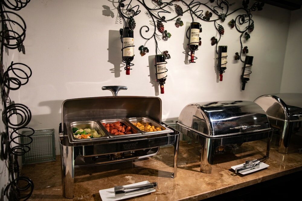 Фото Hanoian Central Hotel & SPA