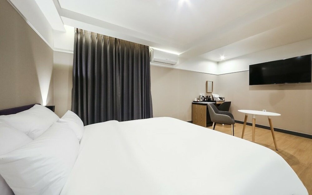 Фото Gray 194 Hotel