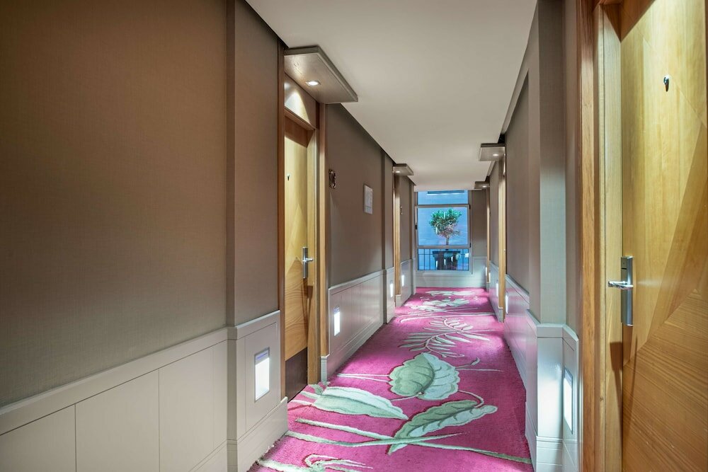 Фото NH Collection Madrid Paseo del Prado