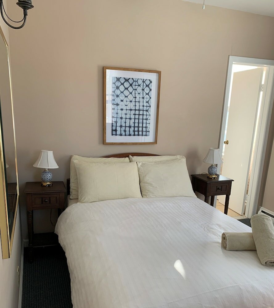 Фото Copperhood Retreat & SPA