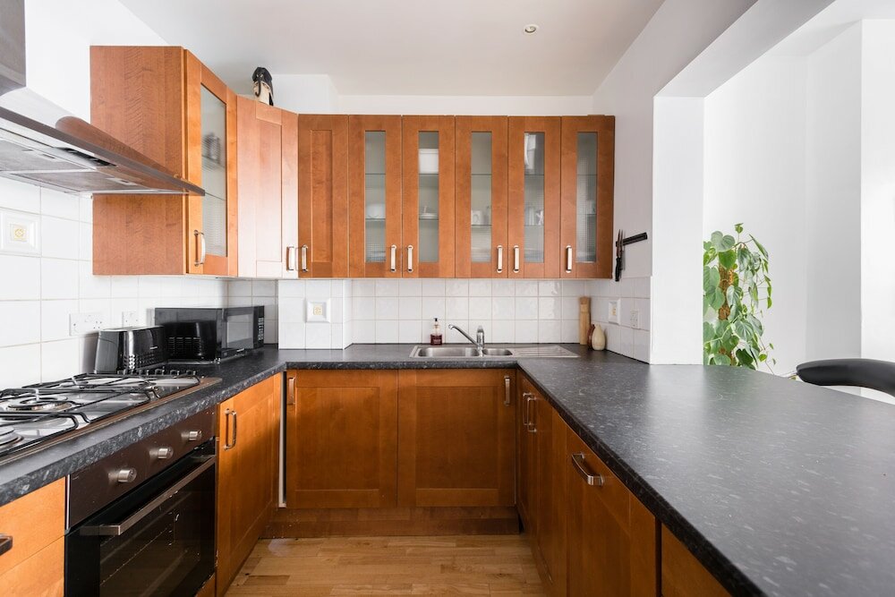 Фото The Bayswater Gardens - Bright & Central 3bdr Home in Bayswater