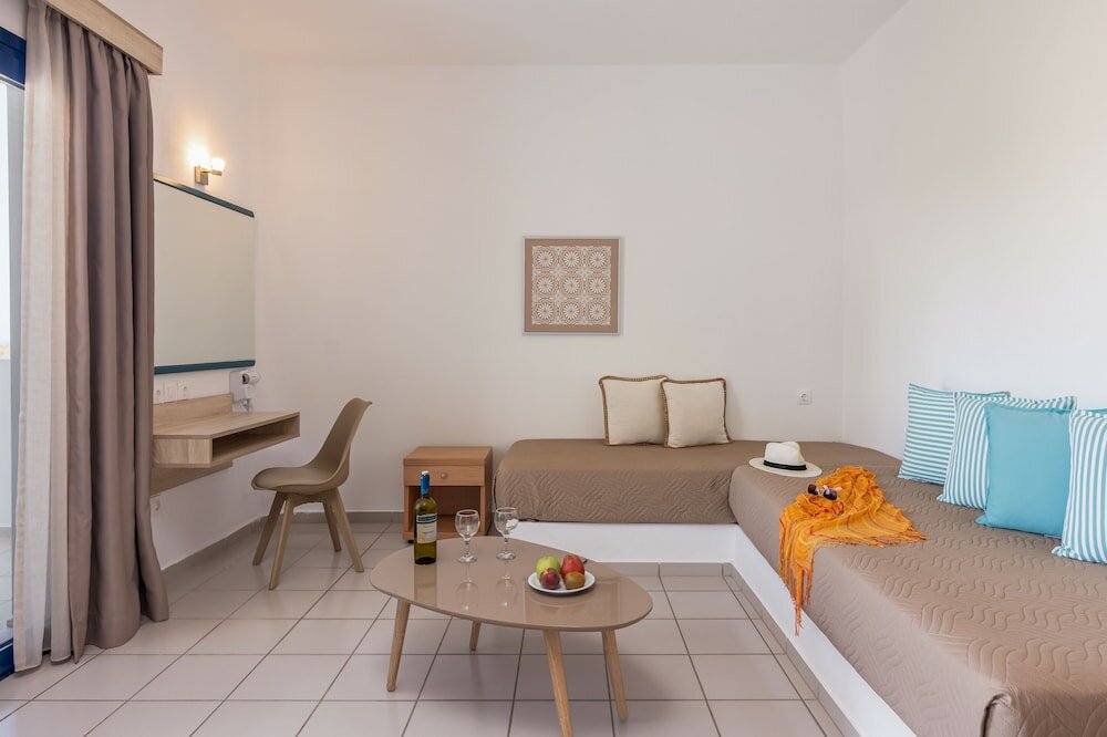 Фото Sunshine Seaside Hotel