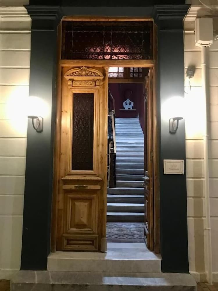 Фото Vasilikon Hotel