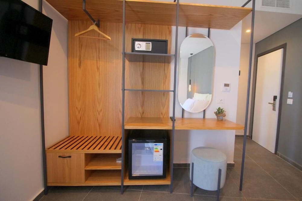 Фото Blue Eye Hotel