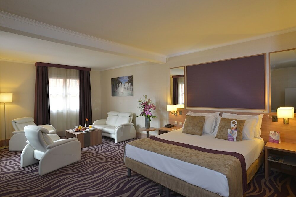 Фото Plaza Hotel Capitole Toulouse